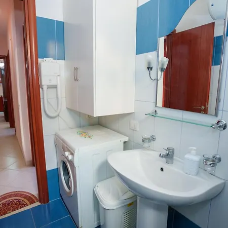 Shared Apt- Private With 2 Beds * Sarandë