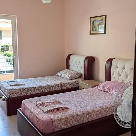 Sharing Apt- Private With 2 Beds Apartment *