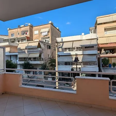 Apartment Sharing Apt- Private With 2 Beds *