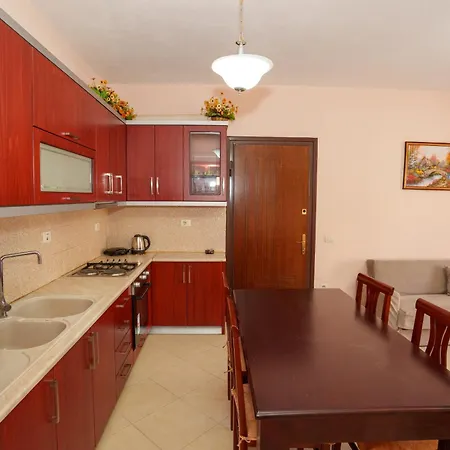 Daire Shared Apt- Private With 2 Beds