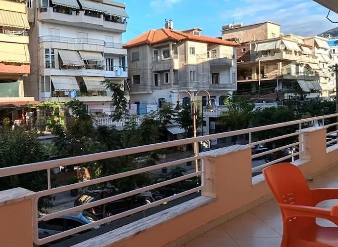 Shared Apt- Private With 2 Beds Sarandë